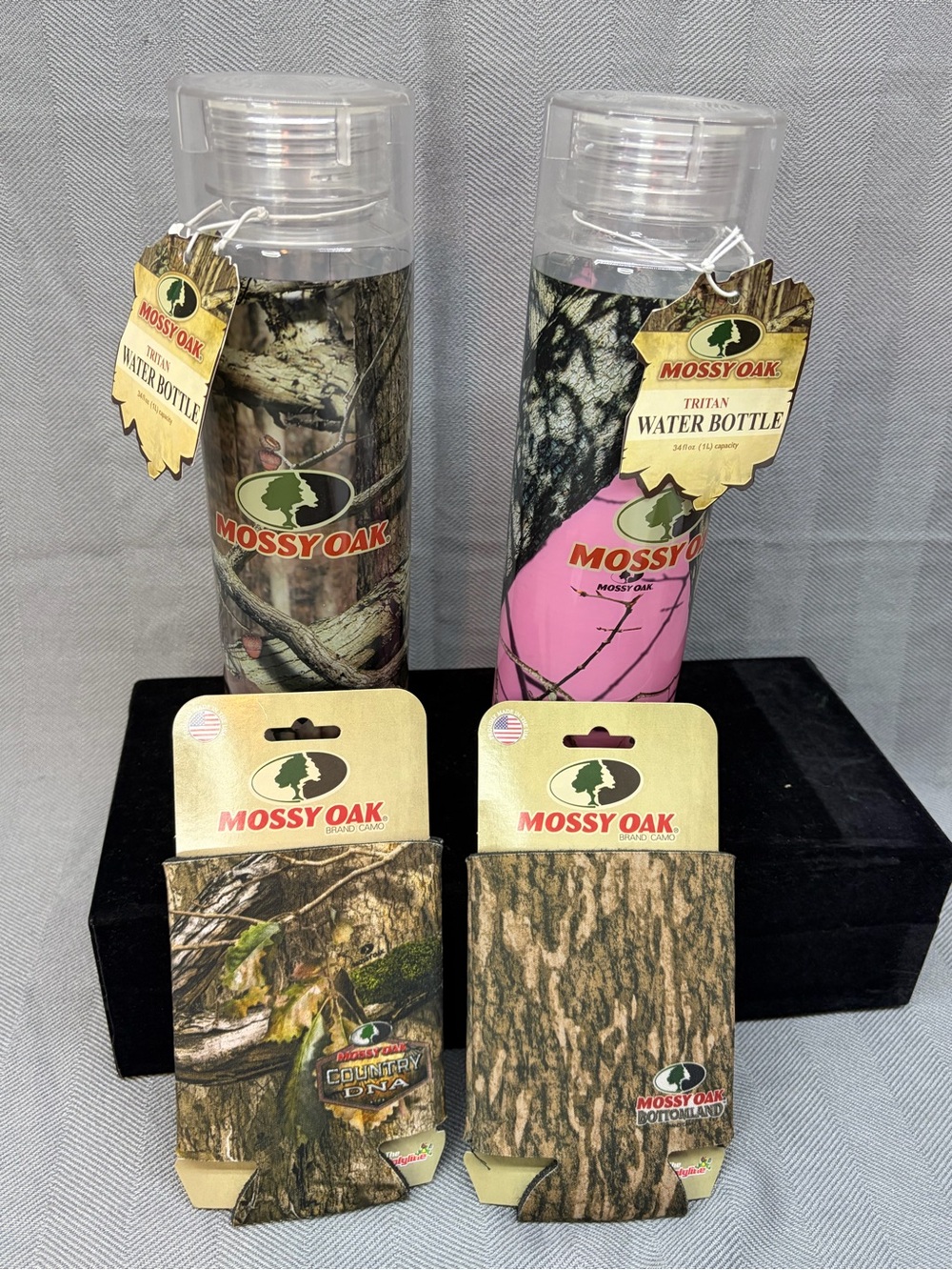 NWT  Mossy Oak set of 2 Triton water bottles with wide opening 34 oz w/2 coolers